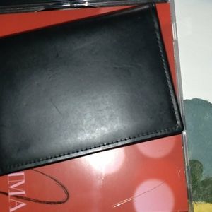 🌺 Price Firm Leather wallet nwot 🌺